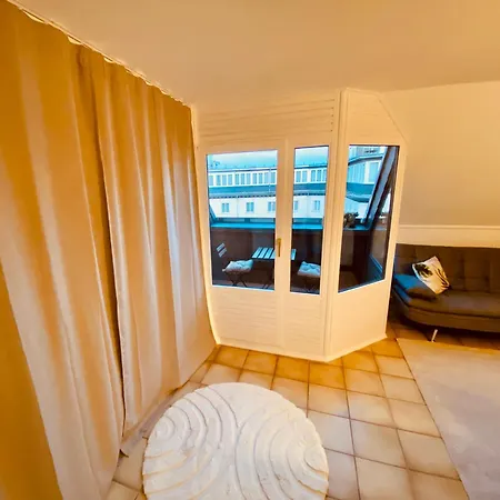 Living With Soul - Ueber Den Daechern Von Apartament *