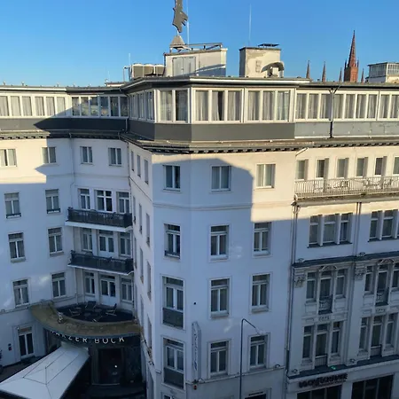 Living With Soul - Ueber Den Daechern Von Apartament *
